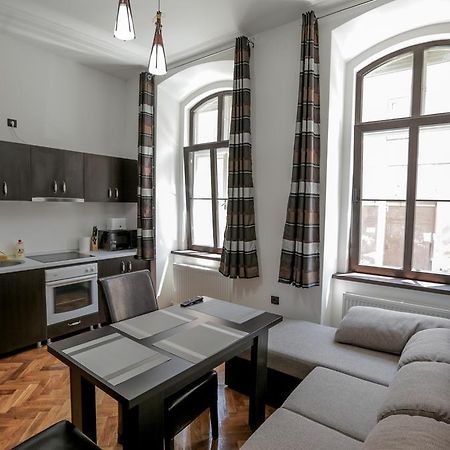 Poarta Schei Residence Brašov Exteriér fotografie
